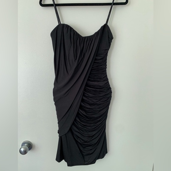 Black Waterfall Cocktail Dress by Shelli Segal - Picture 2 of 3